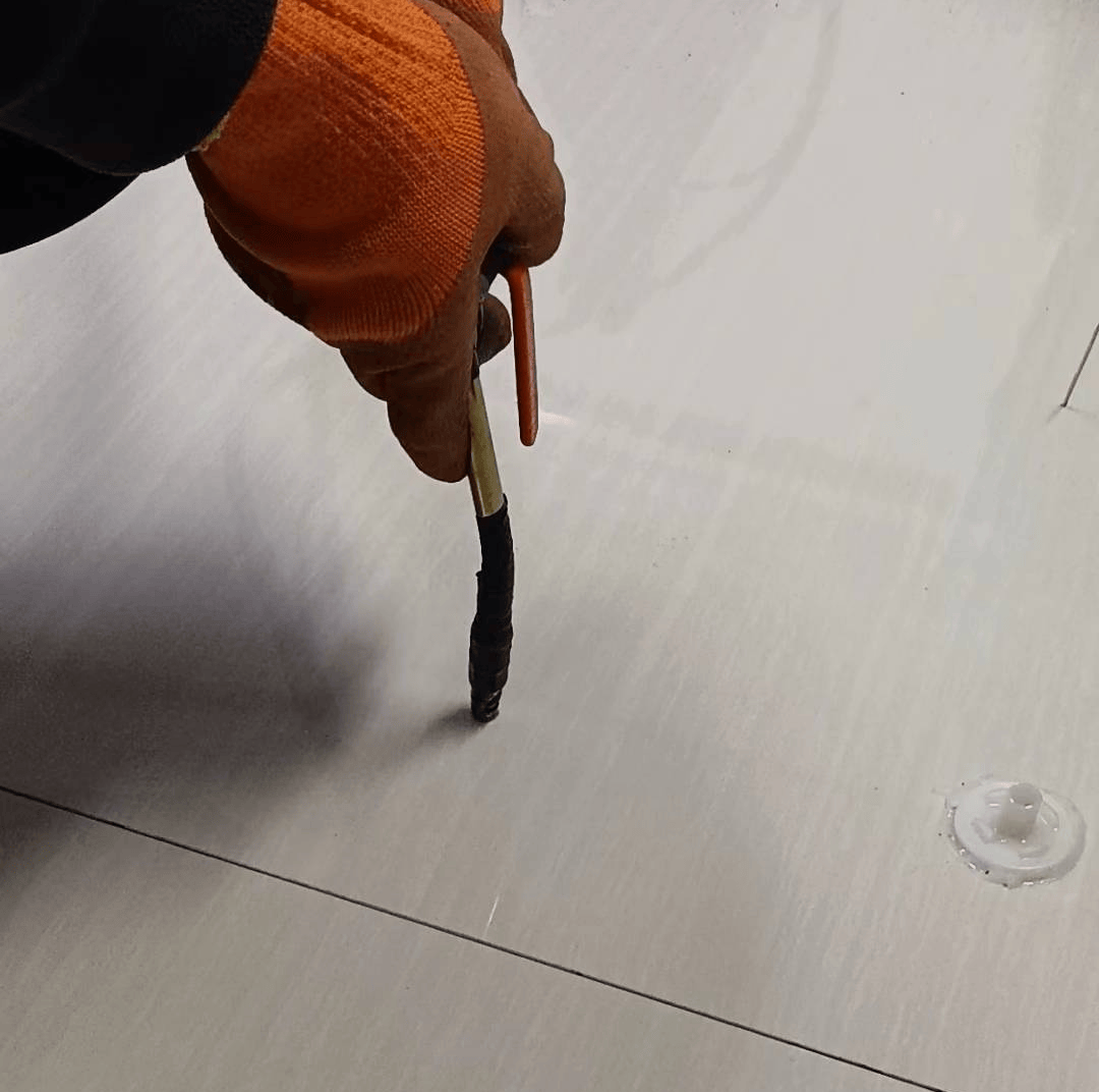 地板砖空鼓怎么处理方法视频(地板砖空鼓怎么处理方法视频讲解) 地板砖空鼓怎么处理方法视频(地板砖空鼓怎么处理方法视频讲解)